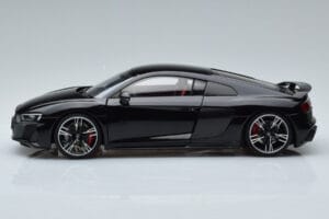 Audi R8 Performance ブラック Kengfai 1:18 VAKF-0353 メタル - 画像 5/10