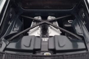 Audi R8 Performance シルバー Kengfai 1:18 VAKF-0354 メタル - 画像 9/10