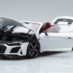 Audi R8 Spyder Performance ホワイト Kengfai 1:18 - image 2 of 11