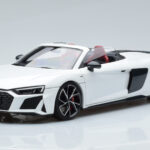 Audi R8 Spyder Performance ホワイト Kengfai 1:18