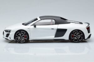 Audi R8 Spyder Performance ホワイト Kengfai 1:18 VAKF-0351 メタル - 画像 4/11