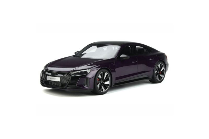 Audi RS e-tron GT GT Spirit 1:18 GT392 レジン