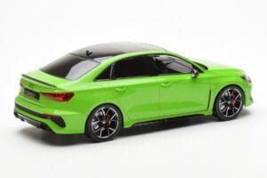 Audi RS3 8Y セダン グリーン MCG 1:18 MCG18449 メタル - 画像 2/6