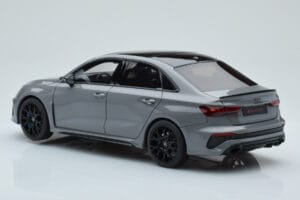 Audi RS3 8Y Sedan Performance Edition グレー GT Spirit 1:18 GT885 レジン - 画像 5/6