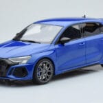 Audi RS3 8Y Sportback Performance Edition ナガロブルー GT Spirit 1:18