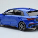 Audi RS3 8Y Sportback Performance Edition ナガロブルー GT Spirit 1:18 - image 4 of 5
