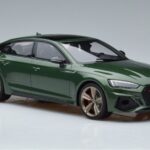 Audi RS5 B9 Sportback ソノマグリーン Asia Edition GT Spirit 1:18 CLDC018 レジン - image 4 of 6
