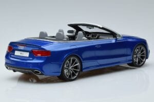 Audi RS5 B8 カブリオレ ブルー GT Spirit 1:18 ZM053 レジン - 画像 2/6