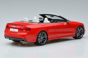 Audi RS5 B8 カブリオレ レッド GT Spirit 1:18 GT724 レジン - 画像 2/5