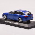 Audi RS6 C6 Sepang ブルー Minichamps 1:43 - image 3 of 4