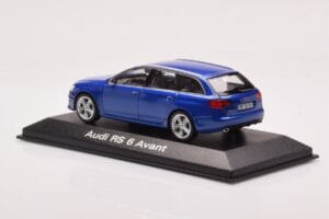 Audi RS6 C6 Sepang ブルー Minichamps 1:43 5010710223 メタル - 画像 3/4