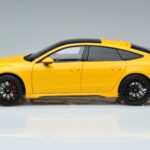 Audi RS7 C8 Sportback イエロー Vossen Rims リミテッドエディション Kengfai 1:18 VAKF 0335 メタル - image 5 of 8