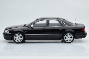 Audi S8 D2 ブラック Otto 1:18 OT082 レジン - 画像 3/6