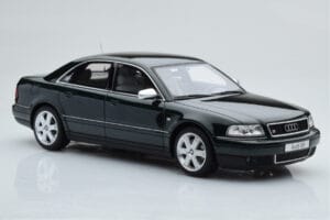 Audi S8 D2 グリーン Otto 1:18 OT916 レジン - 画像 4/6