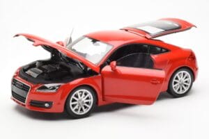 Audi TT 8J レッド メタリック Minichamps 1:18 100015021 メタル - 画像 2/8