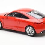 Audi TT 8J レッド メタリック Minichamps 1:18 - image 7 of 8