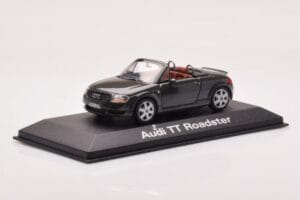 Audi TT 8N ロードスター グレー Minichamps 1:43 430017235 メタル - 画像 2/4