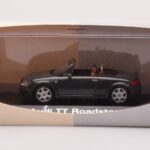 Audi TT 8N ロードスター グレー Minichamps 1:43 - image 4 of 4
