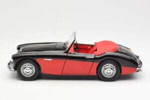 Austin-Healey 3000 Mk I Spider ブラック レッド Kyosho 1:18 08141KR メタル - 画像 4/8
