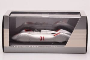Auto Union Stromlinie #31 AVUS 1937 シルバー Minichamps 1:43 5030900503 メタル - 画像 4/4