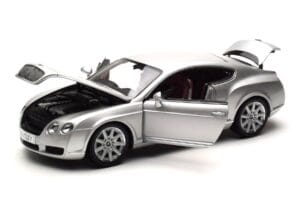 Bentley Continental GT シルバー Minichamps 1:18 100139021 メタル - 画像 2/8