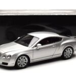 Bentley Continental GT シルバー Minichamps 1:18 - image 8 of 8
