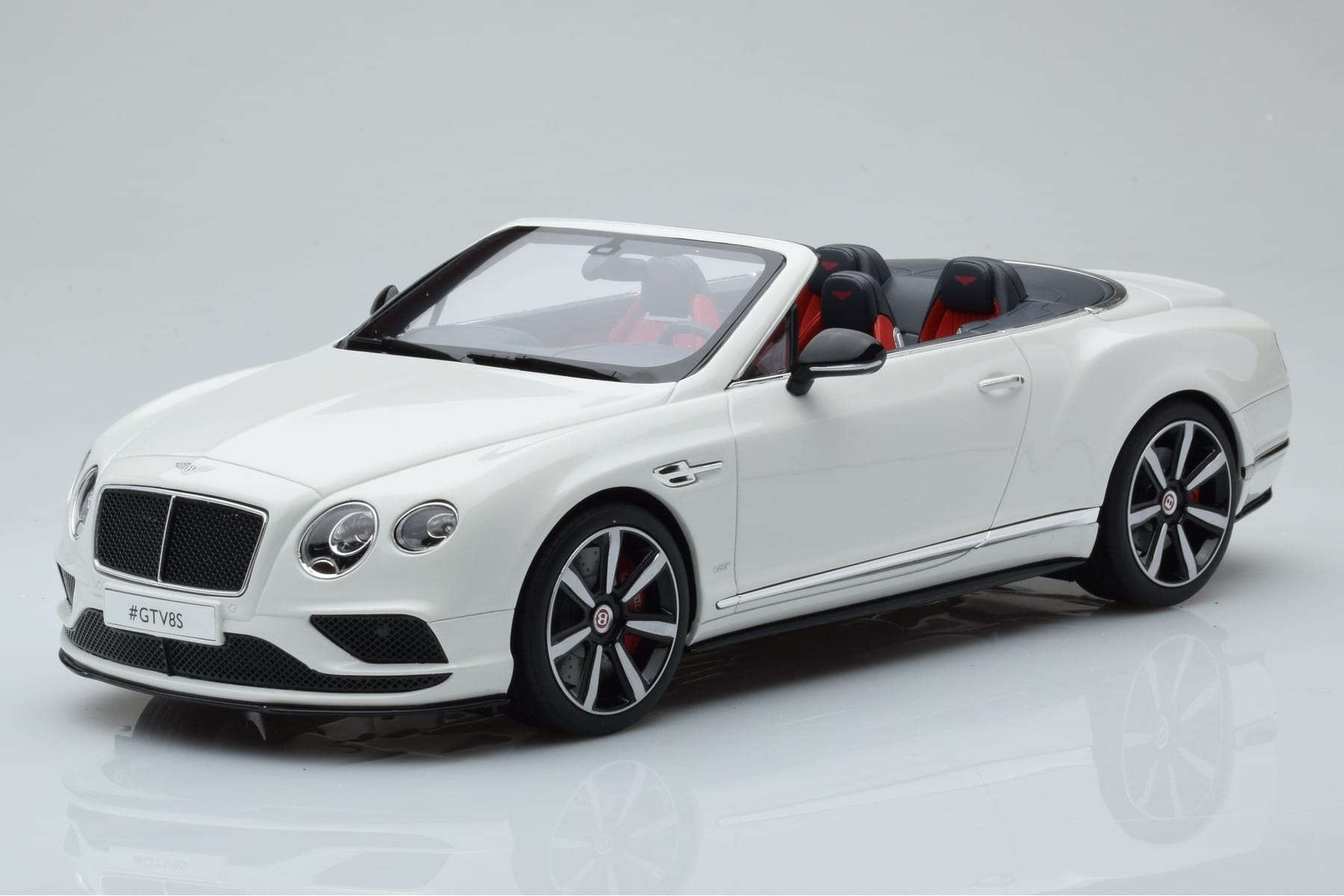 Bentley Continental GTC V8 S ホワイト GT Spirit 1:18 ZM046 レジン