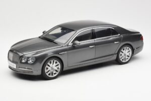 Bentley Flying Spur W12 グラナイトグレー Kyosho 1:18