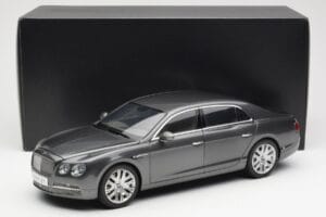 Bentley Flying Spur W12 グラナイトグレー Kyosho 1:18 08891GN メタル - 画像 8/8