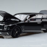 Bentley Mulsanne W.O. Edition By Mulliner ブラック Almost Real 1:18 - image 2 of 11