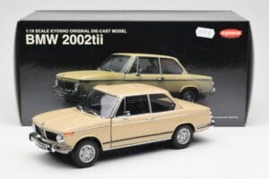 BMW 2002 Ti E10 サハラベージュ Kyosho 1:18 08541BG メタル - 画像 8/8