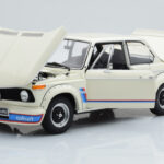 BMW 2002 Turbo ホワイト Kyosho 1:18 - image 2 of 8
