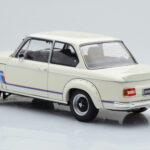 BMW 2002 Turbo ホワイト Kyosho 1:18 - image 7 of 8