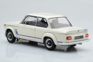 BMW 2002 Turbo ホワイト Kyosho 1:18 08544W メタル - 画像 7/8