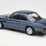 BMW 3.0 CSi E9 ブルーメタリック AUTOart 1:18 - image 7 of 8