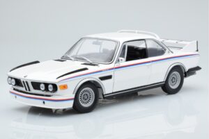 BMW 3.0 CSL E9 ホワイト Dealer Edition Minichamps 1:18