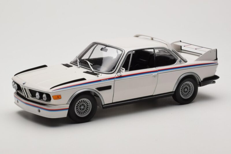 BMW 3.0 CSL E9 ホワイト Heritage Edition Minichamps 1:18