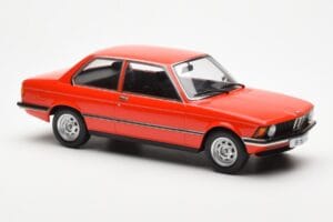 BMW 318 E21 レッド KK-Scale 1:18 KKDC180041 メタル - 画像 4/6
