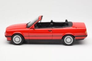 BMW 318i E30 カブリオレ レッド Norev 1:18 183210 メタル - 画像 3/6