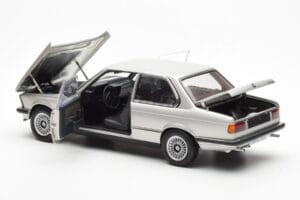 BMW 323i E21 Aspen シルバー AUTOart 1:18 80430433552 メタル - 画像 5/8