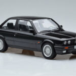 BMW 325i E30 ブラック Norev 1:18 - image 4 of 6