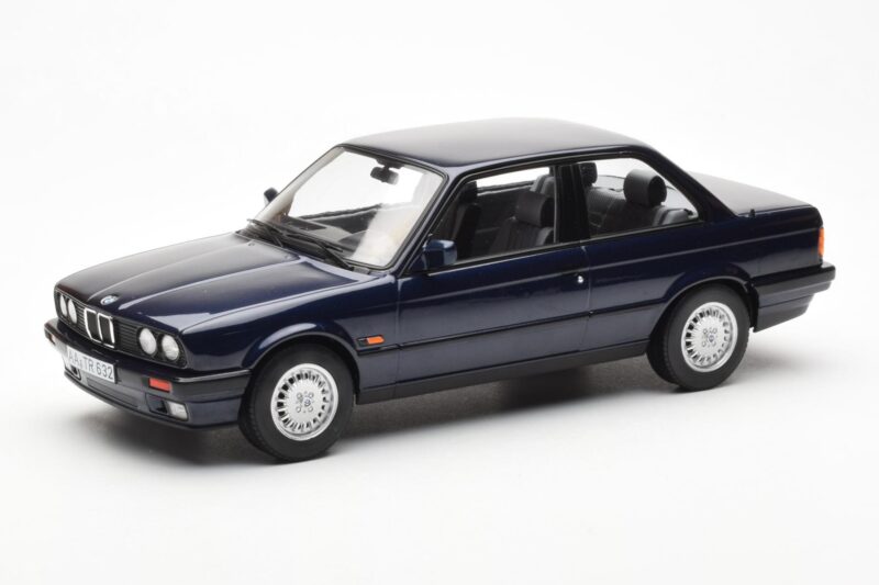 BMW 325i E30 ブルー メタリック Norev 1:18