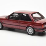 BMW 325i E30 ボルドー Metallic Otto 1:18 - image 5 of 6