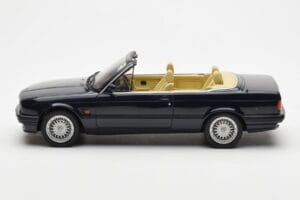 BMW 325i E30 カブリオレ ブルー Otto 1:18 OT114 レジン - 画像 3/6