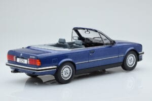 BMW 325i E30 カブリオレ ブルー MCG 1:18 MCG18381 メタル - 画像 2/5