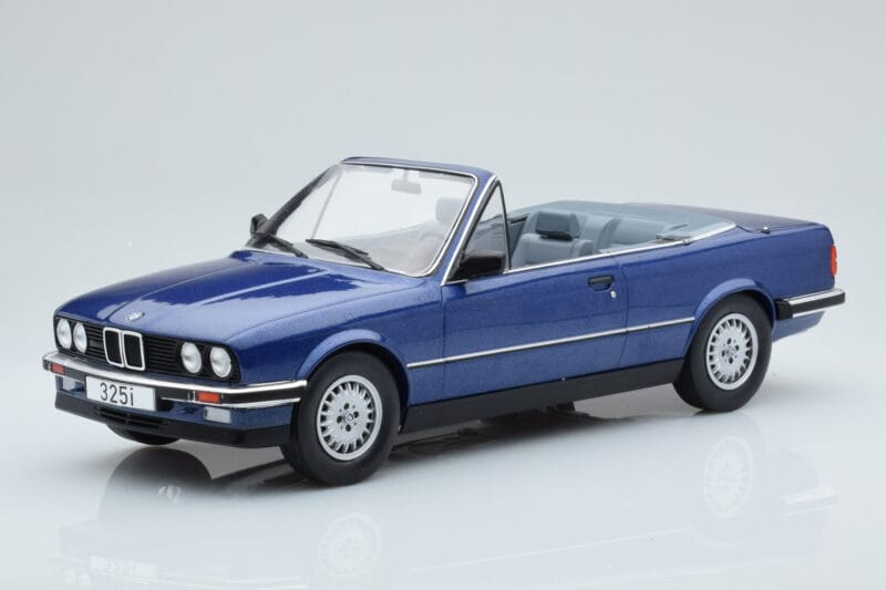 BMW 325i E30 カブリオレ ブルー MCG 1:18