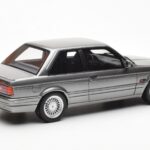 BMW 325i E30 グレー Metallic Otto 1:18 - image 2 of 6