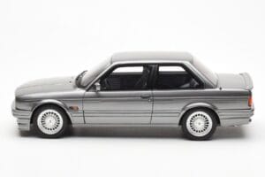 BMW 325i E30 グレー Metallic Otto 1:18 OT571 レジン - 画像 3/6