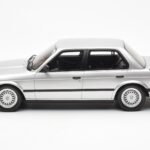 BMW 325i E30 シルバー Otto 1:18 - image 3 of 6