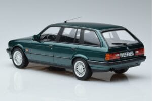 BMW 325i E30 Touring グリーンメタリック Norev 1:18 183219 メタル - 画像 5/6